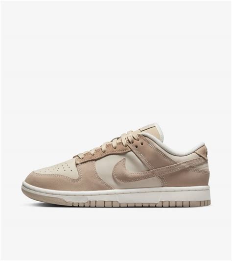 nike dunk low damen sanddrift|dunk low se sanddrift women's.